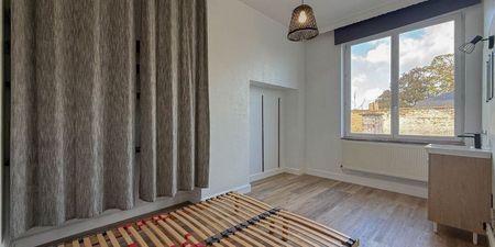 Appartement te huur in Tournai voor € 750 met 2 slaapkamers - Photo 2