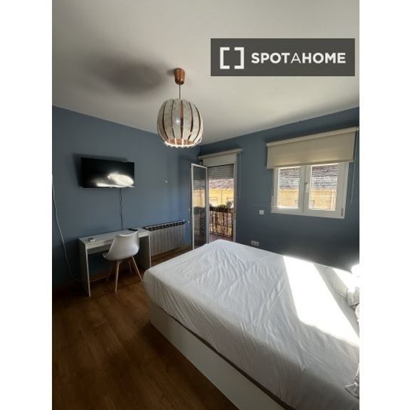 4 bedroom luxury Apartment for rent in Madrid, Spain - Photo 1