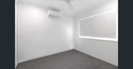 Effortless Tropical Living in Bluewater Village - Photo 3