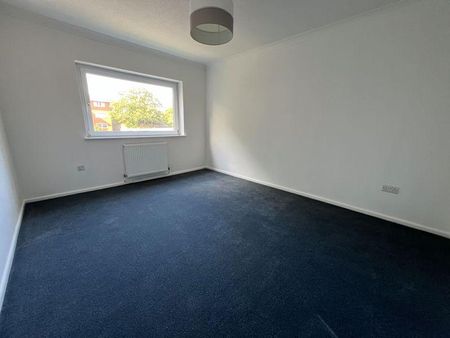 3 bedroom apartment to rent - Photo 3