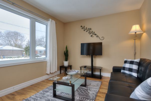 45 Franklin Ave, Guelph - Photo 1