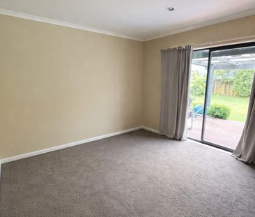 14 Antrim Place - Photo 3