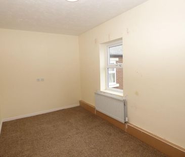 2 bed apartment to rent in NE25 - Photo 3