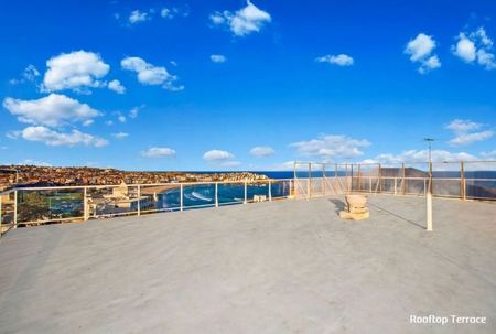 Perfect Beach Pad with Deck & Carspace - Fully Furnished - Photo 2