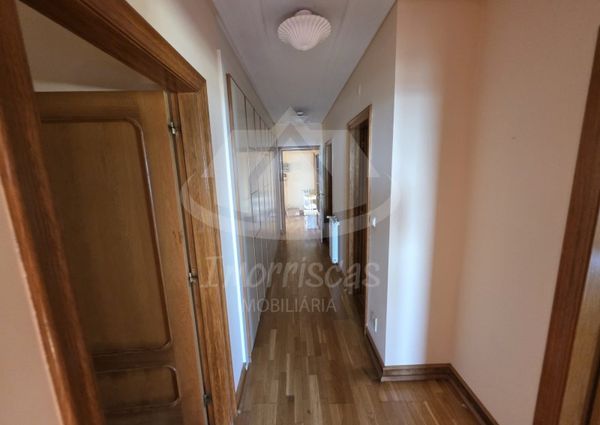 Apartamento T4 em Lisboa