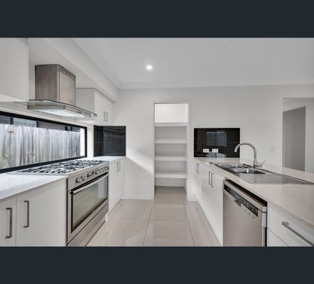24 Reserve Dve, Caboolture, Qld 4510 - Photo 2