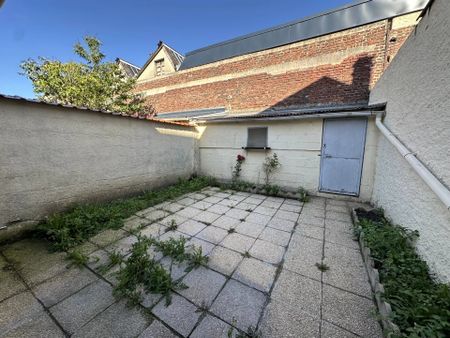 Location Maison 3 pièces à Saint-Quentin - Photo 3