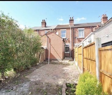 2 Bed Terraced House, Somerset Road, CV1 - Photo 1