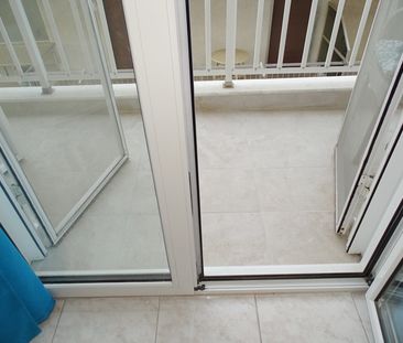 APARTMENT 54 SQ.M. FURNISHED RENOVATED AND WITH SIDE SEA VIEW IN LO... - Photo 5