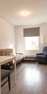 4 1/2 au deuxième étage près du métro Frontenac à louer - Photo 4