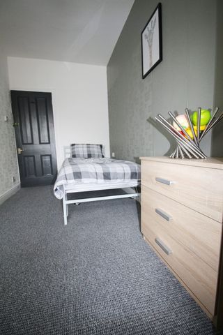 Student Accommodation, 13 Rosemary Lane, Lincoln, Lincolnshire, LN2 5AT, United Kingdom - Photo 4