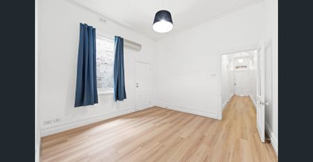 Charming two bedroom home in the heart of Moonee Ponds! - Photo 2