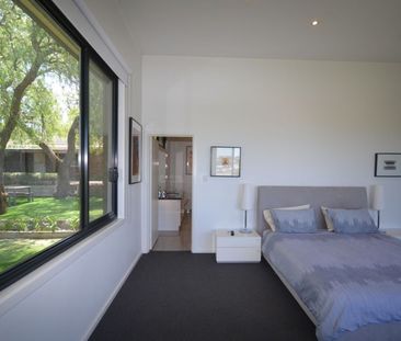 2 Ingleton Street, North Bendigo - Photo 3