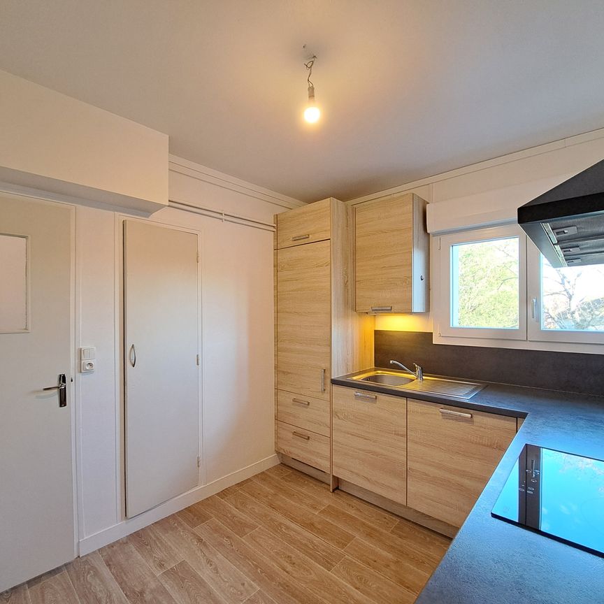 Location Appartement 4 pièces 73m² TROYES 10000 - Photo 1
