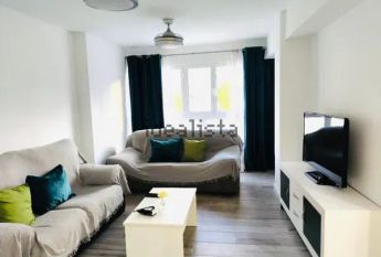 Alquiler de piso en Avenida de la Constitución, 12