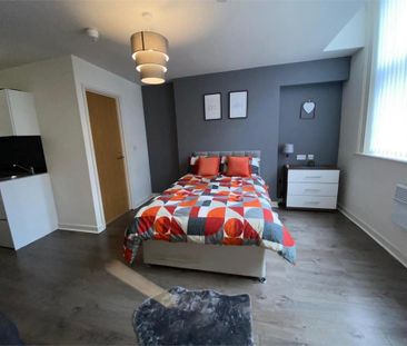Studio to rent - Photo 4