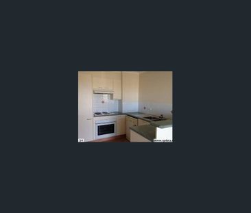 One Bedroom Air Conditioned Unit Close To Beach!! - Photo 2