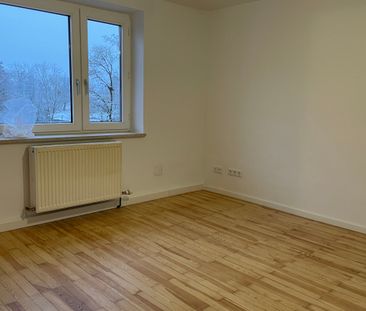 Mietwohnung in München - Großzügige 2 Zimmer Wohnung mit Balkon - Photo 2