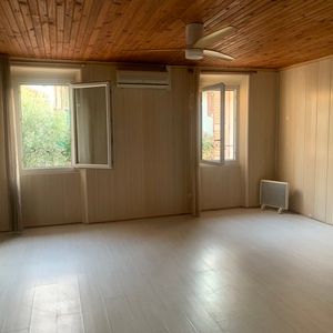 Location Appartement 3 pièces 70m² PIERREFEU DU VAR 83390 - Photo 1