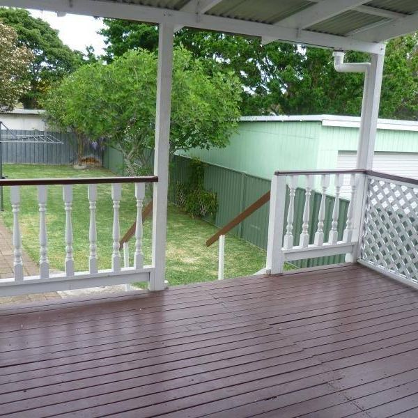 NEAT & TIDY HOME!! - Photo 1