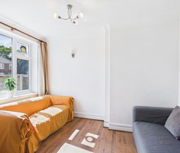 1 bedroom semi-detached house to rent - Photo 2