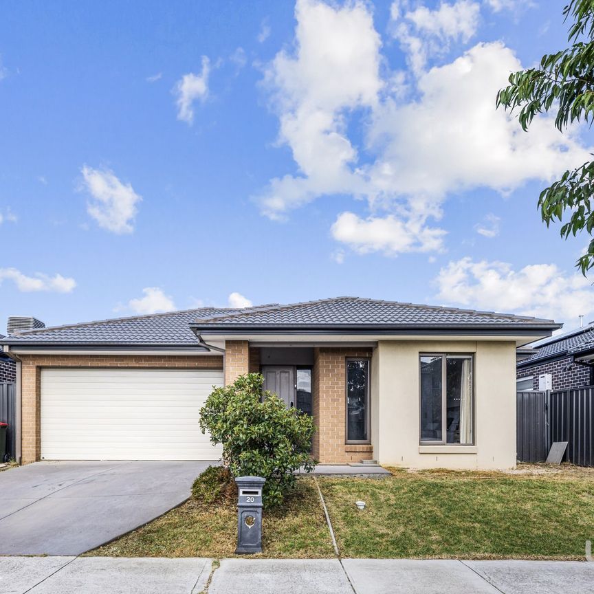 Spacious 4-Bedroom Home in Prime Tarneit Location – Close to Train Station and Parks - Photo 1