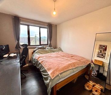 4 bedroom detached house to rent - Photo 3