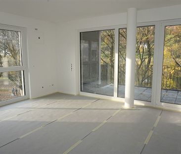 Ideale Lage mit Moselblick!!! 2 ZKB inklusive Einbauküche und Balkon - Photo 4