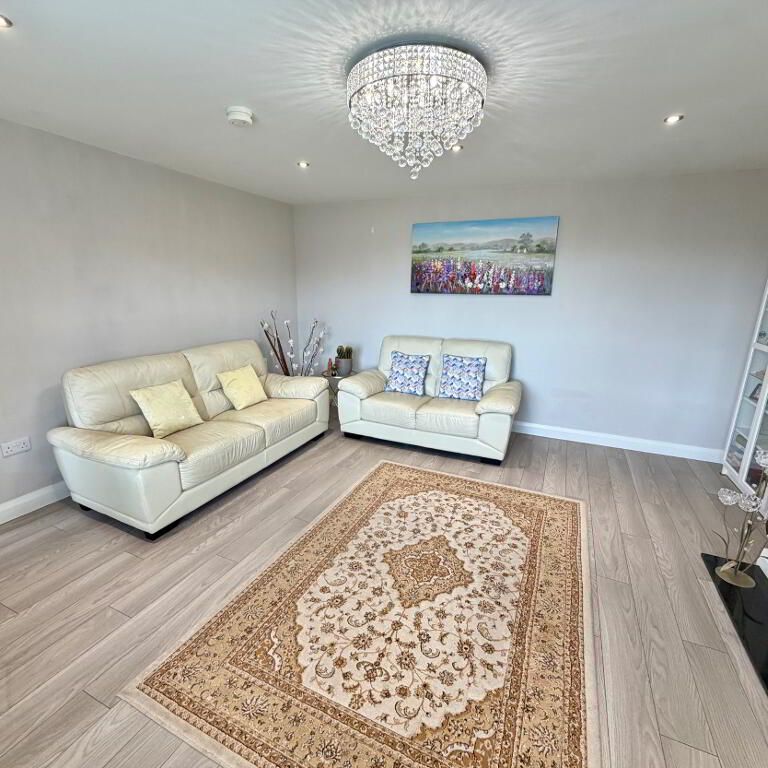 5 Spring Manor, Armagh, BT60 1HH - Photo 1