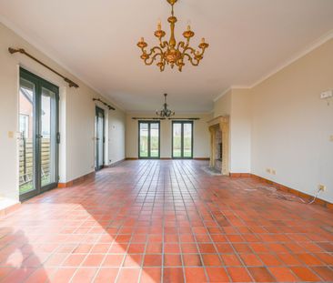 Instapklare, volledig gerenoveerde woning met 4 slaapkamers in Hulste - Photo 5