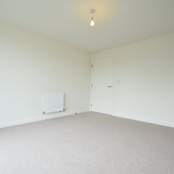 Peel Close, Tatling End, Gerrards Cross,SL9 - Photo 1