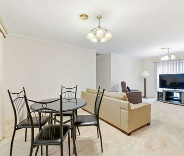 11 Ironbark Close Close, Hampton Park VIC - Photo 2
