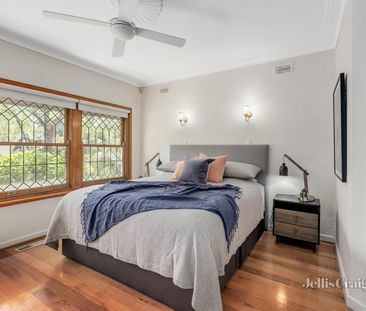 8 Elm Street, Surrey Hills - Photo 6