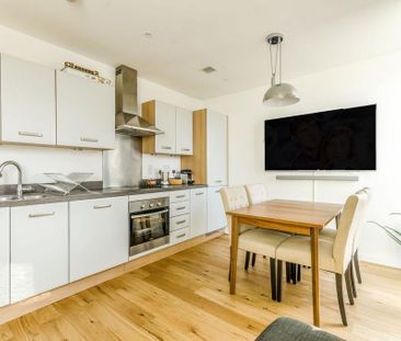 1 bedroom flat to rent - Photo 3