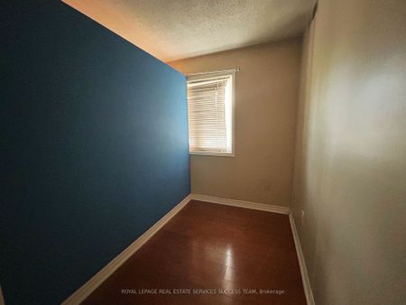 For Lease - 101 Bristol Road Unit# 213, Mississauga, Ontario - Photo 3