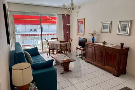 LOCATION MEUBLEE - Menton Garavan - Studio avec balcon - parfaitement équipé - Photo 4