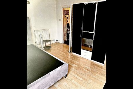 Room in a Shared Flat, Astbury Road, SE15 - Photo 5