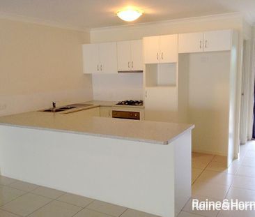 3 Bedroom Goodna Unit - Photo 3