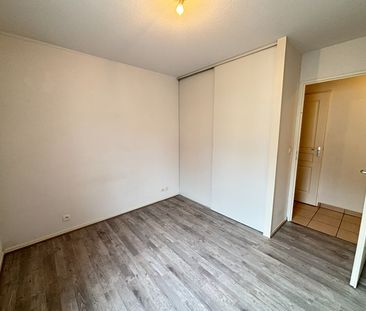 Location Appartement 2 pièces 46m² - Photo 2