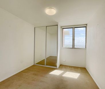 PLEASE DO NOT ATTEND THE PROPERTY BOOK YOUR ONLINE VIDEO TOUR – SEE... - Photo 1