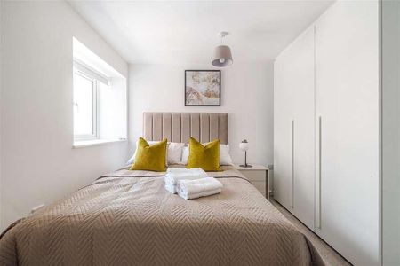 Cheltenham House, Clare Street, Bristol, BS1 - Photo 3