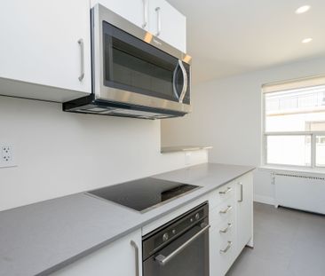 111 Lawton Boulevard - Photo 5