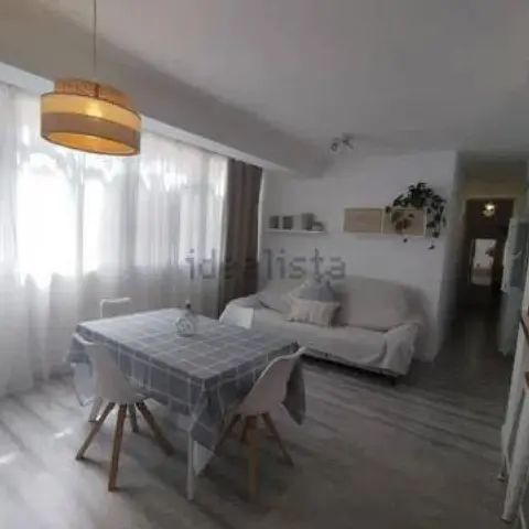 Piso en alquiler en Almería Capital - Foto 1