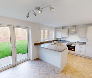 3 bedroom detached house to rent - Photo 2