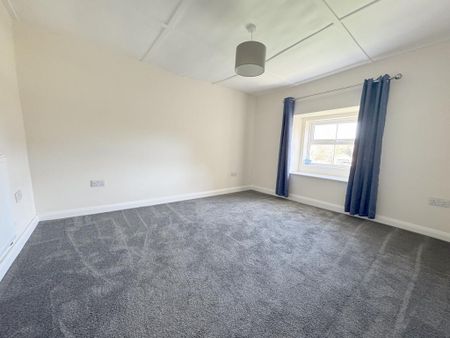 3 bedroom detached house to rent - Photo 3