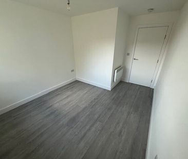 Bingley Road - Photo 2