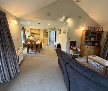 Large Family Home In Quiet Area of Richmond - Photo 4