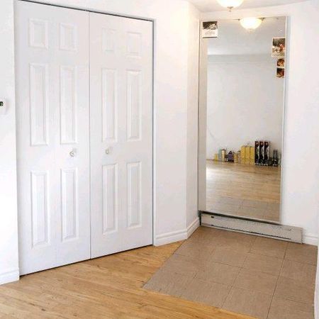 studio, electros et chauffage inclus, calme et respect - Photo 3