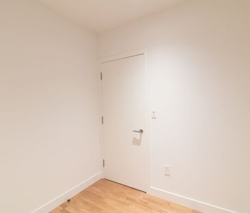 3710-3730 Queen Mary - Photo 5