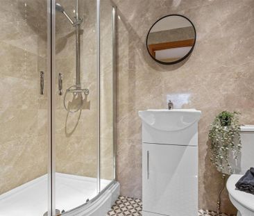 Studio to rent - Photo 6